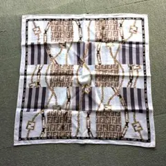 FENDI 大判ハンカチーフ