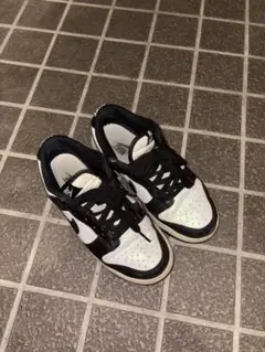 NIKE ダンクロー パンダ 23.5cm