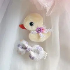 *ハンドメイド* こどもヘアクリップ　2点セット　(23)アヒル　白