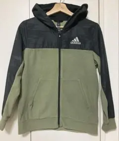 adidas フリースパーカージャケット 160サイズ オリーブ/ブラック
