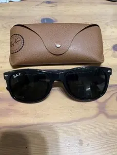 Ray-Ban ブラック サングラス ケース付き