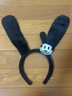 オズワルド　カチューシャ