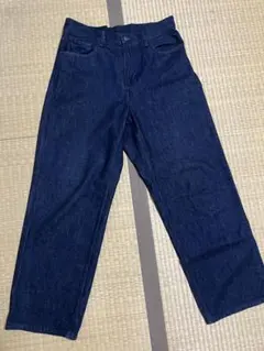 uniqloワイドストレートジーンズ31