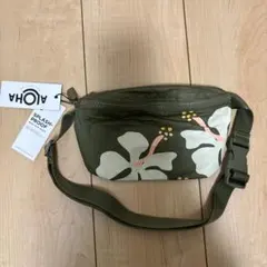 Aloha collectionハイビスカス柄 ボディバッグ