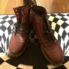 Dr.Martin８ホールブーツチェリーレッド　UK7