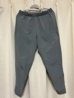 ナイキ　グレー ジャージ ナイロンパンツ