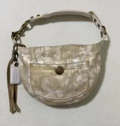 COACH フラワーパターン ゴールド系 ハンドバッグ