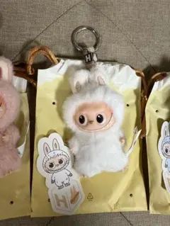 イニシャルラブブ　h