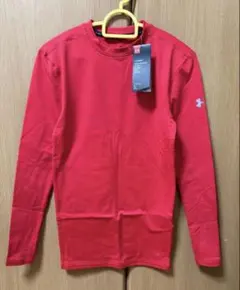 アンダーアーマー 長袖シャツ SM/P/CH レッド 新品タグ付き