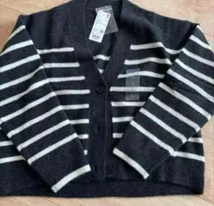 UNIQLO スフレヤーン　Vネックカーディガン