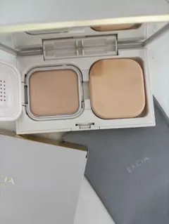 正規品　エクシア　アンテリサンスブライトエマルジョンファンデーション　NA200