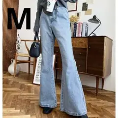 moment+ デニム＆ツイルフレアパンツ M サックスブルーのサムネイル