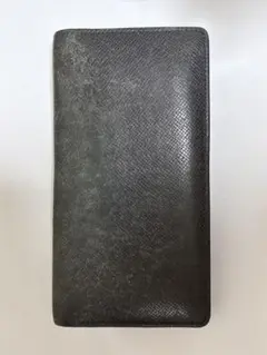 Louis Vuitton ポルトバルール カルト クレディ 長財布 タイガ 黒
