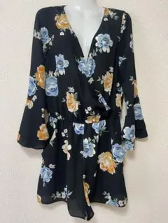【H&M】ミニオールインワン♪花柄Vネックフレアスリーブ