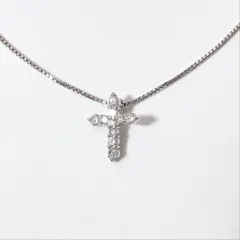 Pt プラチナ　クロス　チャーム　ネックレス　ペンダント