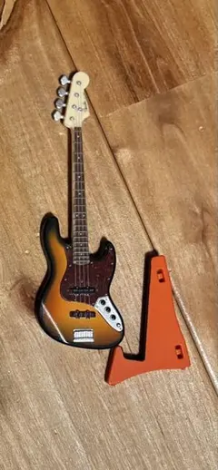 ​Fender ミニチュアコレクション ジャズベース サンバースト ガシャポン