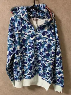 A Bathing Ape シャークパーカー　Mサイズ　ブルーのサムネイル