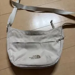 韓国ノース　キッズ　ショルダーバッグ