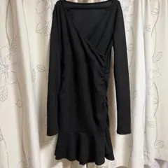 ブラックタイトワンピース