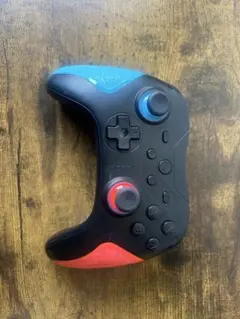 Nintendo Switch ワイヤレスコントローラー 黒/青/赤