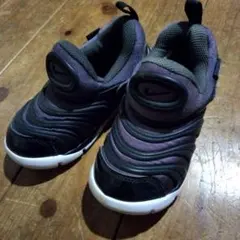 スニーカー　靴　ナイキ　ダイナモ