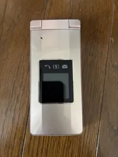 ソフトバンク かんたん携帯10 SHARP 807SH （純正充電器付属） - メルカリ