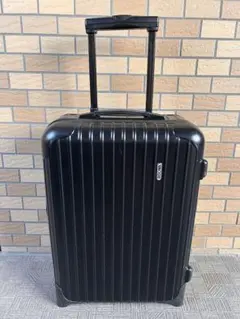 リモワ サルサ 35L 2輪 TSAロック付き マットブラック - メルカリ