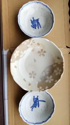 たち吉 橘吉 和食器 3点セット（うさぎ小皿2枚・桜柄中鉢1枚）