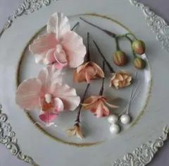 ＊お得なset＊コーラル胡蝶蘭のヘアパーツset 髪飾り　結婚式　卒業式　前撮り