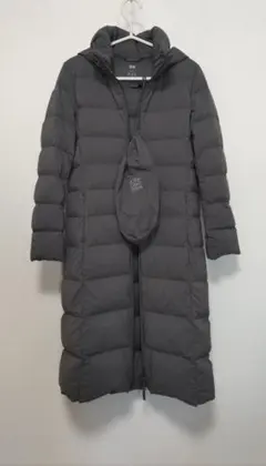 ユニクロ　ウルトラライトダウン　フーデットコート　ロング　グレー