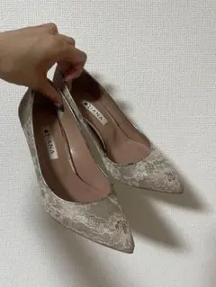 DIANA ベージュ レースパンプス 中ヒール