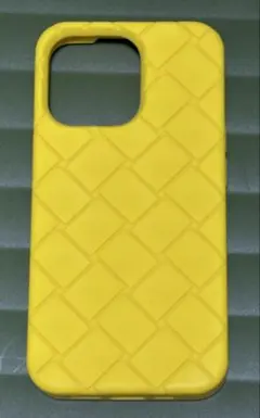 BOTTEGA VENETA イエロー シリコンケース　iPhone13pro
