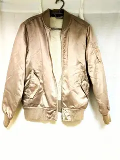 ベージュ MA-1 ジャケット