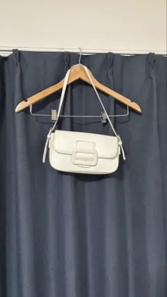 Item thumbnail for item 0e4b88a3-7888-4c10-acea-3af29e1fb898