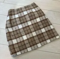 プロポーションボディドレッシング　ツイード　チェック柄　台形スカート