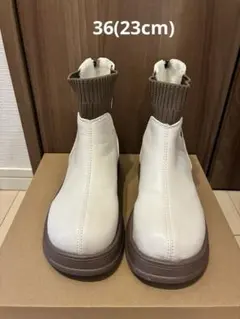 36(23cm) 厚底ショートブーツ 快適 レディース 軽量　裏起毛　白