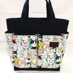 ねこ柄　サイドポケット付きトートバッグ　ブラック　ポケットたくさん