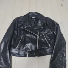 ZARA ライダースジャケット ブラック Lサイズのサムネイル
