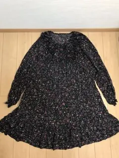 ベネトンのSISLEYのワンピース
