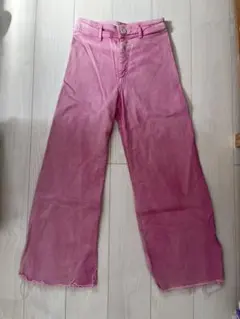 ZARA ピンクデニム