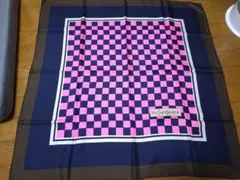 Yves Saint Laurent スカーフ チェッカー柄のサムネイル