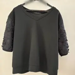 INGNI ブラック Vネック トップス