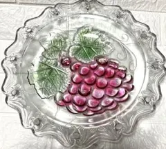 【昭和レトロ】ぶどうデザインのガラス皿-直径:約28.5㎝-厚み:約4.5㎝