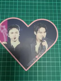 SEVENTEEN 'LOVE' ハート型カード　バーノン　ミンギュ