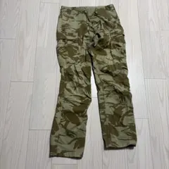 迷彩柄 カーゴパンツ ミリタリーパンツのサムネイル