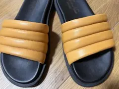Nuovo Nicar パデッドレザーサンダル 38のサムネイル