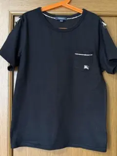 バーバリー Tシャツ　ブラック　160cmのサムネイル