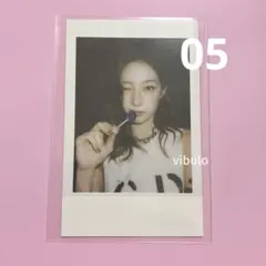 LESSERAFIM カズハ SPAGHETTI インスタントフォトカード　⑤