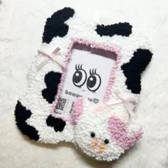 プロフ必読様専用。パンチニードル タフティング トレカケース 牛柄