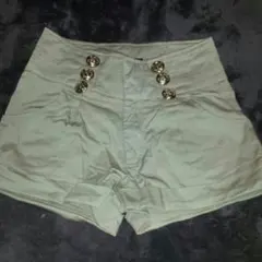 ハイウエストショートパンツ